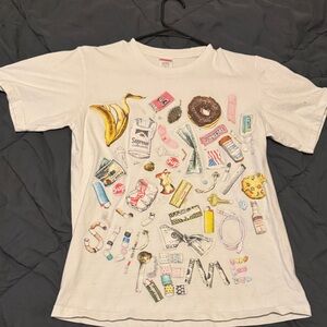Men’s supreme small trash tee